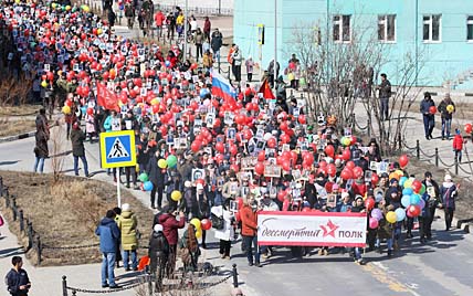 С БЕССМЕРТНЫМИ В ОДНОМ ПОЛКУ