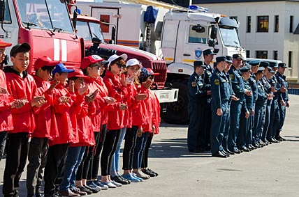 БЕЗОПАСНОСТИ НАУЧАТ В ШКОЛЕ