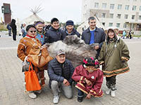 А вот так погуляли