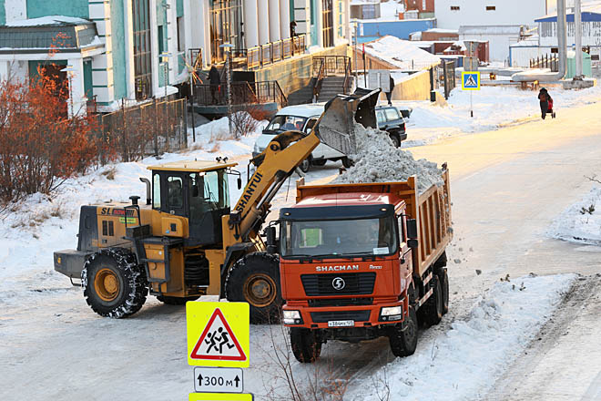 Двойной удар  по уличным проблемам