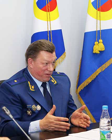 О КОММУНАЛЬНЫХ ПРОБЛЕМАХ В НОВОМ ФОРМАТЕ