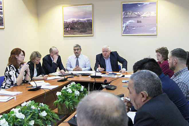 Оленей больше, проблем не меньше