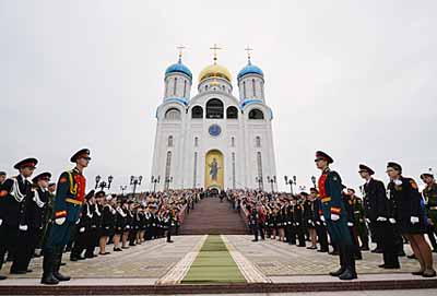 КРАЙНИЙ СЕВЕР ТЕПЛО ПРИНЯЛ ПАТРИАРХА