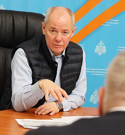 В НЕФТЕГАЗОВОМ КЛЮЧЕ