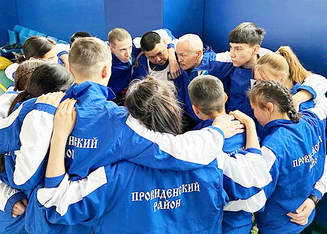 Спортсменам скучать не приходится