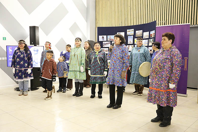 Яркий калейдоскоп народов