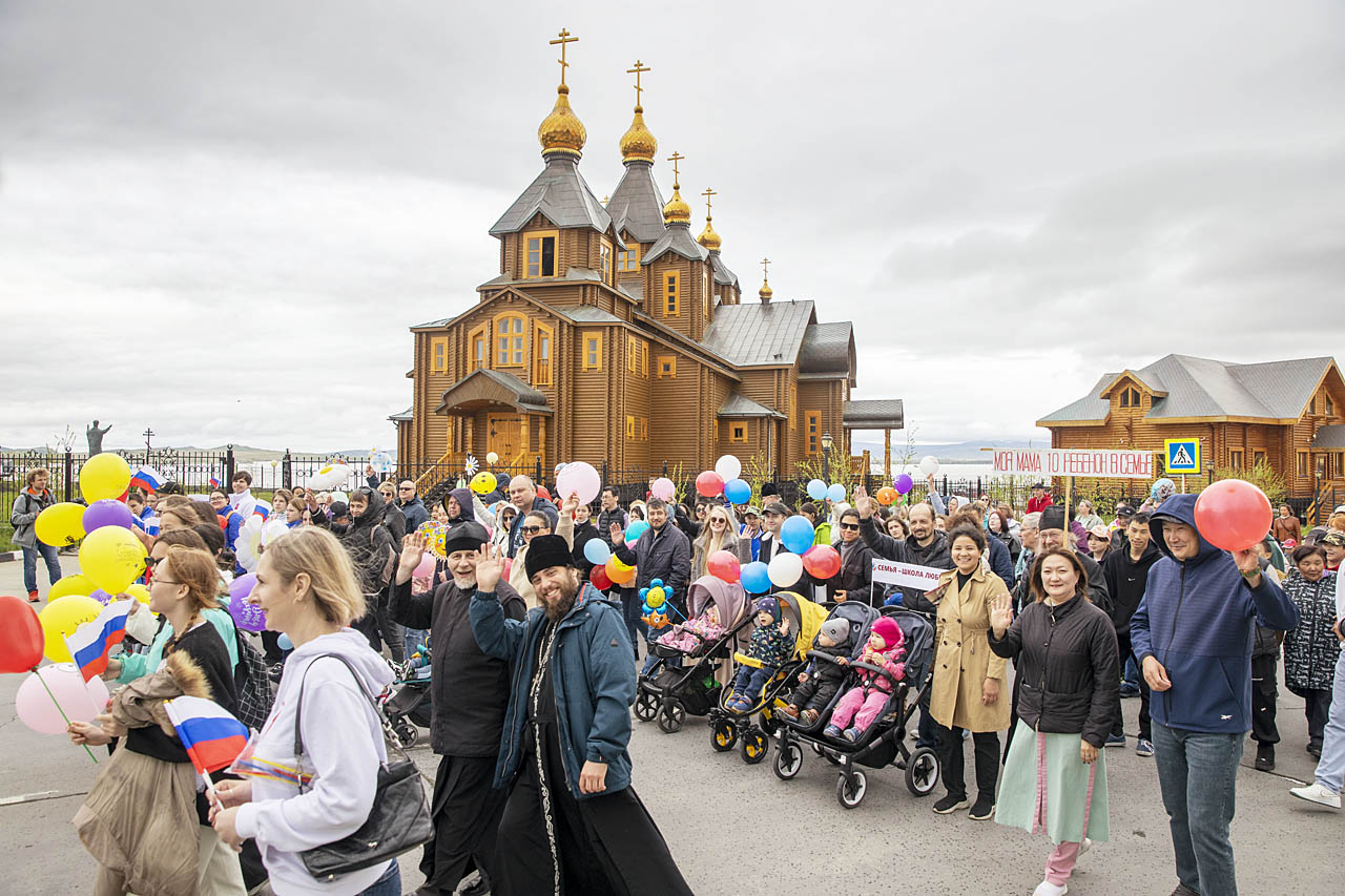 На парад всей семьёй