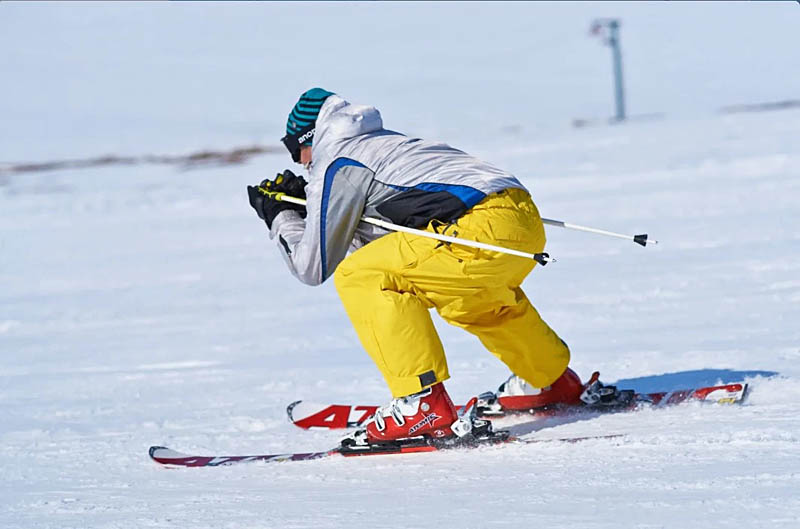 На лыжне и быстром склоне