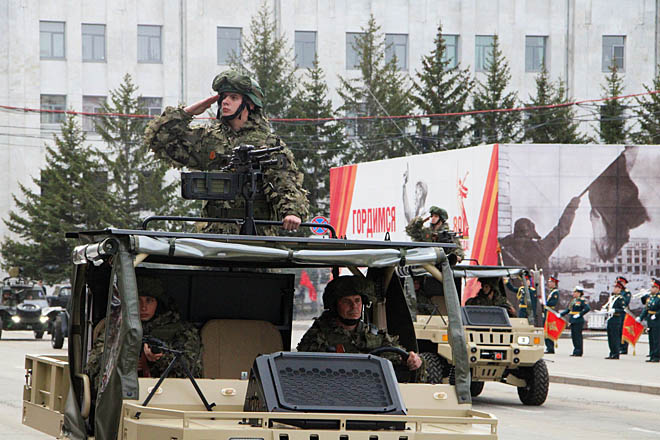Главный парад войск Восточного военного округа прошёл в Хабаровске