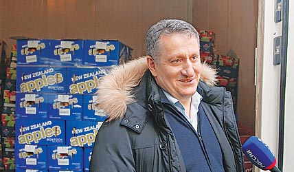 В ЗАКРОМАХ ТЕРРИТОРИИ