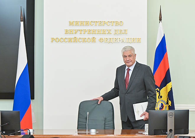 Представил Колокольцев