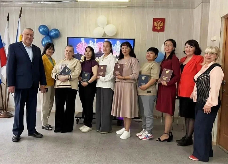 Дебютный выпуск соцработников