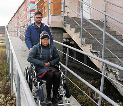 ЖИЗНЬ С ПРЕПЯТСТВИЯМИ