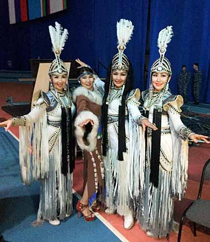 ЧУКОТСКИЙ ЭТНО-ПОП  ПОКОРЯЕТ ЯКУТИЮ