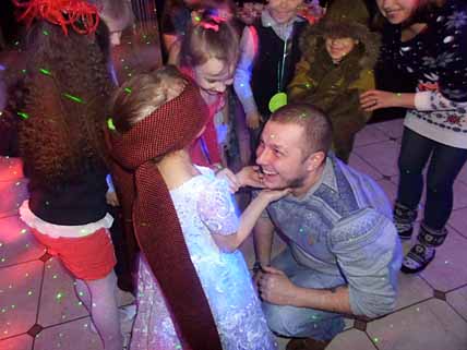 ЗАРАБАТЫВАЯ СМОЛОДУ