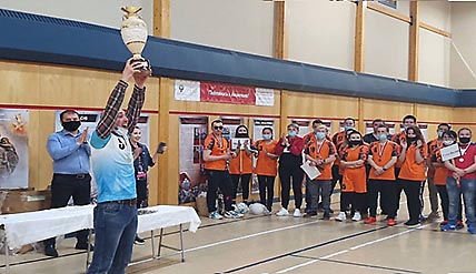 КУБОК ГЛАВЫ ВЕРНУЛСЯ К ХОЗЯЕВАМ