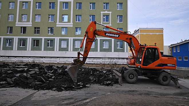 Почти 4,6 км дорог отремонтируют в этом году в Анадыре