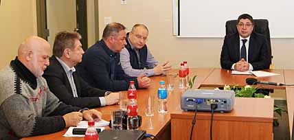 ФИННЫ РАСПРОБОВАЛИ НАШУ ОЛЕНИНУ