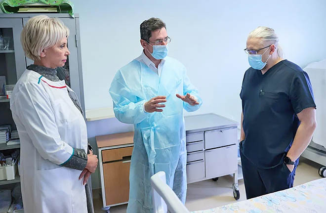 Северный завоз врачей