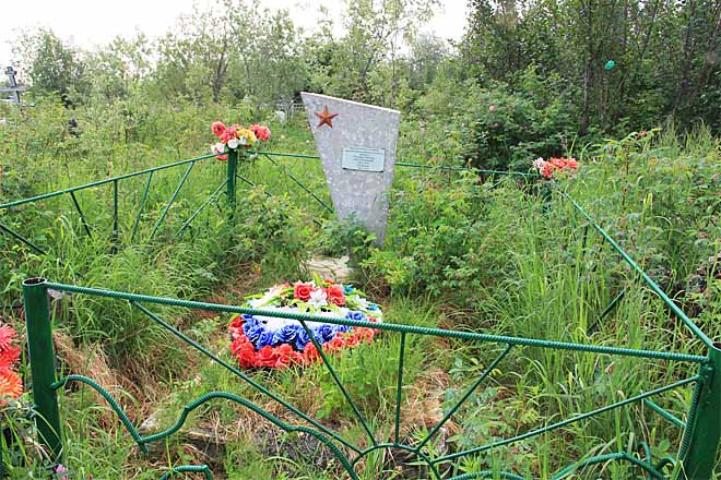 Братскую могилу погибших на Чукотке лётчиков – героев АлСиба восстановят летом в селе Марково