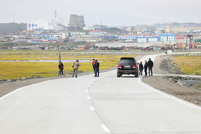 В селе Тавайваам сдали участок дороги, отремонтированный с использованием современных технологий