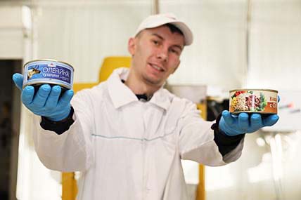 «ДИКАРЯ» ПУСТИЛИ НА ТУШЁНКУ