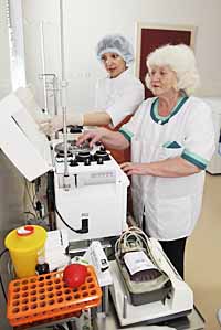 ЖИЗНЬ В РЕЖИМЕ «СРОЧНОЙ КРОВИ»