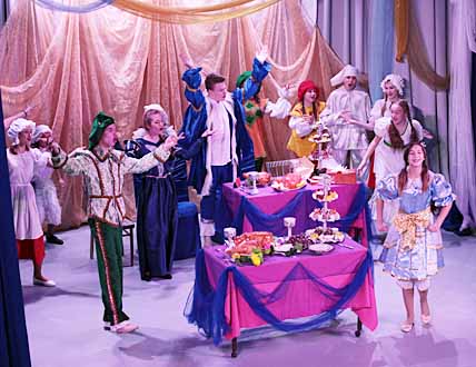 СТАРАЯ СКАЗКА НА НОВЫЙ ЛАД