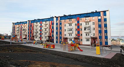 СПОРТ ПРИХОДИТ НА ПЛОЩАДКИ