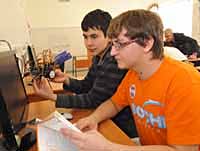 ПОДРУЖИЛИСЬ С РОБОТАМИ