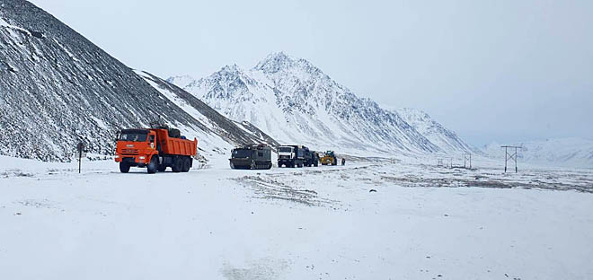 Гигант поделится золотом