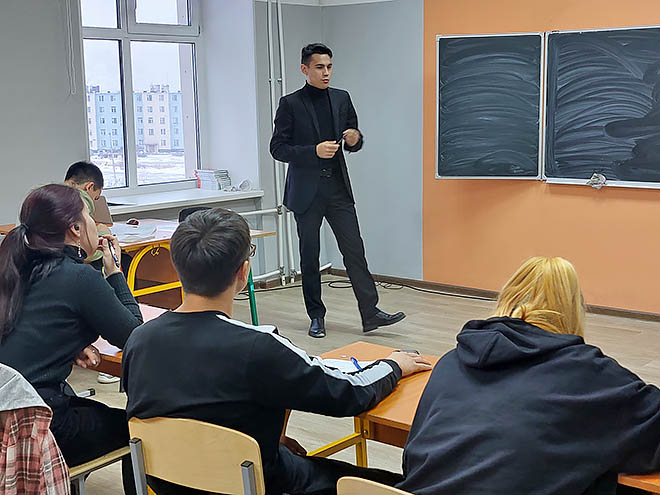 Есть практика, будут и кадры