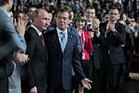 ПОЛИТИЧЕСКИЙ ТАНДЕМ ПРОДОЛЖАЕТСЯ