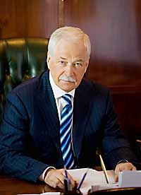 РУССКИЙ ЯЗЫК НУЖДАЕТСЯ В ЗАЩИТЕ