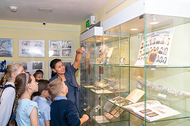 Здесь учили педагогов