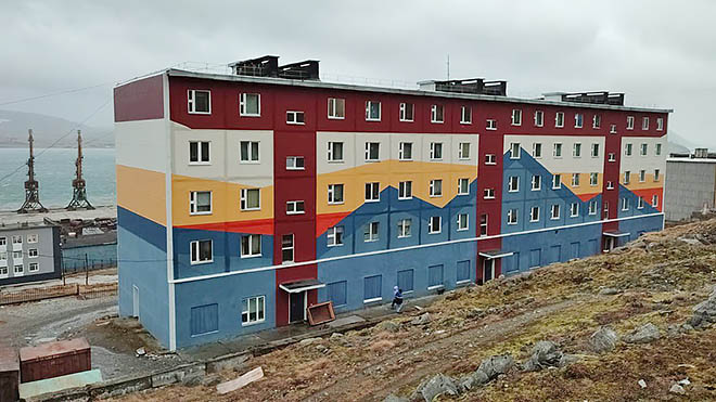 За дом взялись капитально