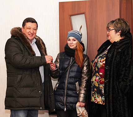 КВАДРАТНЫЕ МЕТРЫ КО ДНЮ РОЖДЕНИЯ