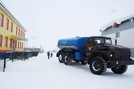 УЭЛЕН ОПЯТЬ БЕЗ ОПРЕСНИТЕЛЬНОЙ