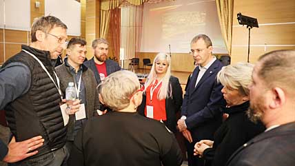 ОТДЫХАЯ В ЗОНЕ ВЕЧНОЙ МЕРЗЛОТЫ