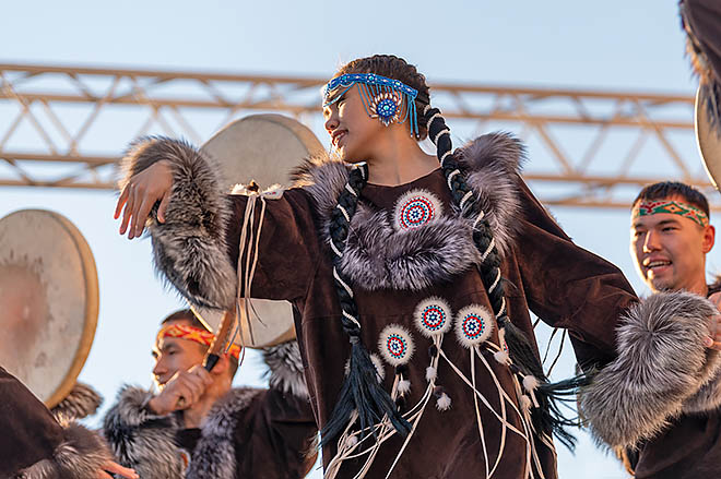 Из нас слагается народ