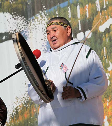 ВСЮ ЖИЗНЬ  С КУЛЬТУРОЙ