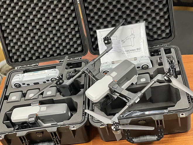 Первую партию из двух отечественных беспилотников «Геоскан-801» получили авиапожар-ные округа