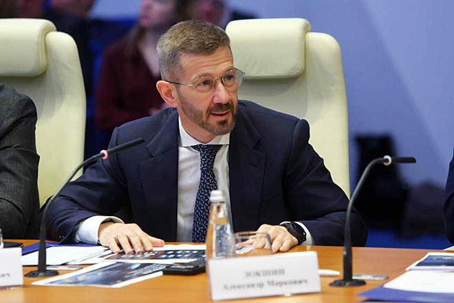 В связке с атомщиками