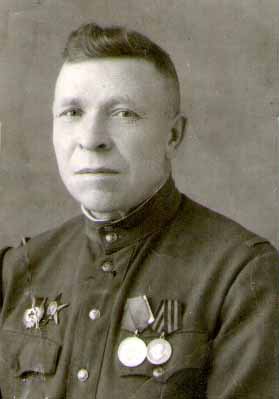 ОНИ ДОЛЖНЫ ПОБЕДНЫМ СТРОЕМ ИДТИ В ЛЮБЫЕ ВРЕМЕНА