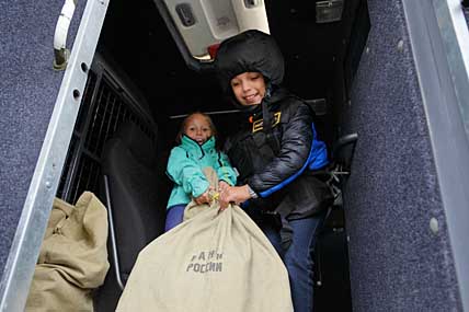 ТАМ, ГДЕ ДЕНЬГИ ЛЕЖАТ