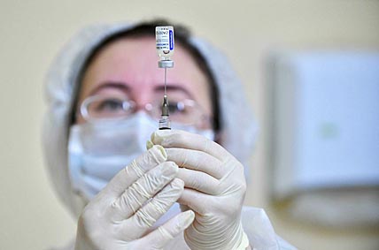 С КОРОНАВИРУСОМ НАЕДИНЕ НЕ ОСТАВЯТ