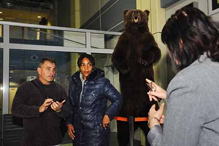 ТРАНЗИТОМ С ОСТРОВА СВОБОДЫ