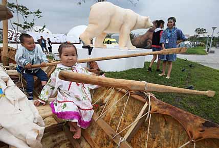 БЕЛЫЕ МЕДВЕДИ ДОШЛИ ДО ВЛАДИВОСТОКА