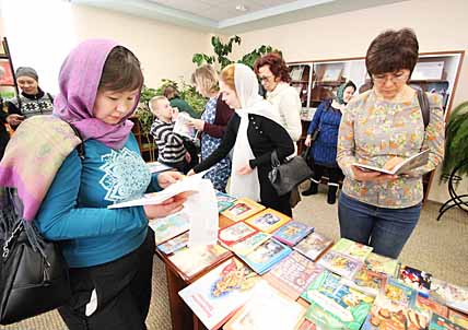 ДВОЙНОЙ ПЕРЕВОД ОБЕСПЕЧИЛ ДОСЛОВНОСТЬ
