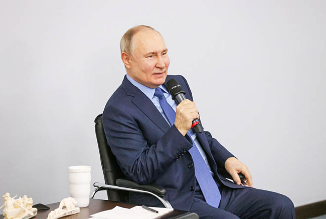 Президент держит слово